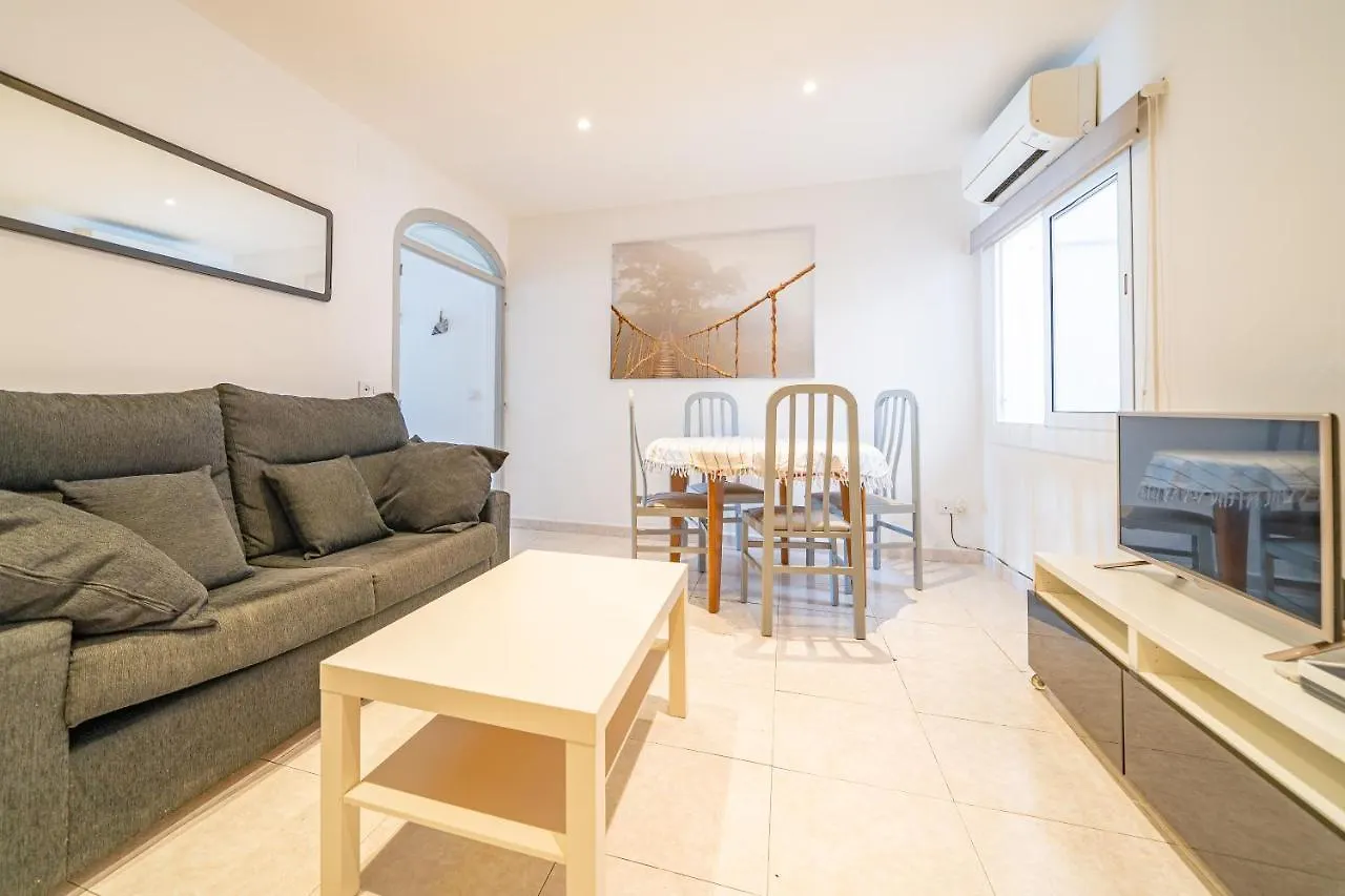 Homeholidaysrentals Caleta Sant Pol De Mar